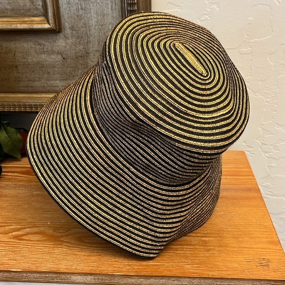 Eric Javits Packable Squishee Tan Black Woven Bucket Hat - OS - Picture 2 of 8